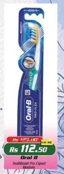 Oral B