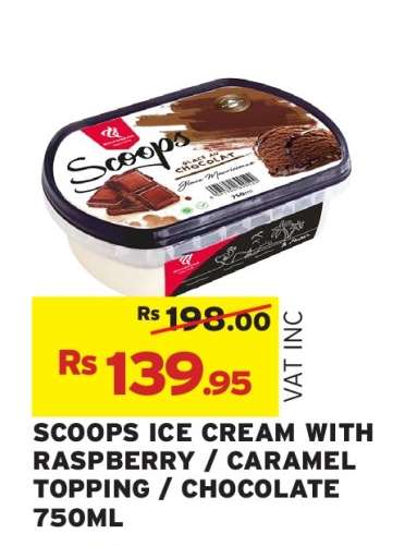 SCOOPS ICE CREAM WITH RASPBERRY / CARAMEL TOPPING / CHOCOLATE